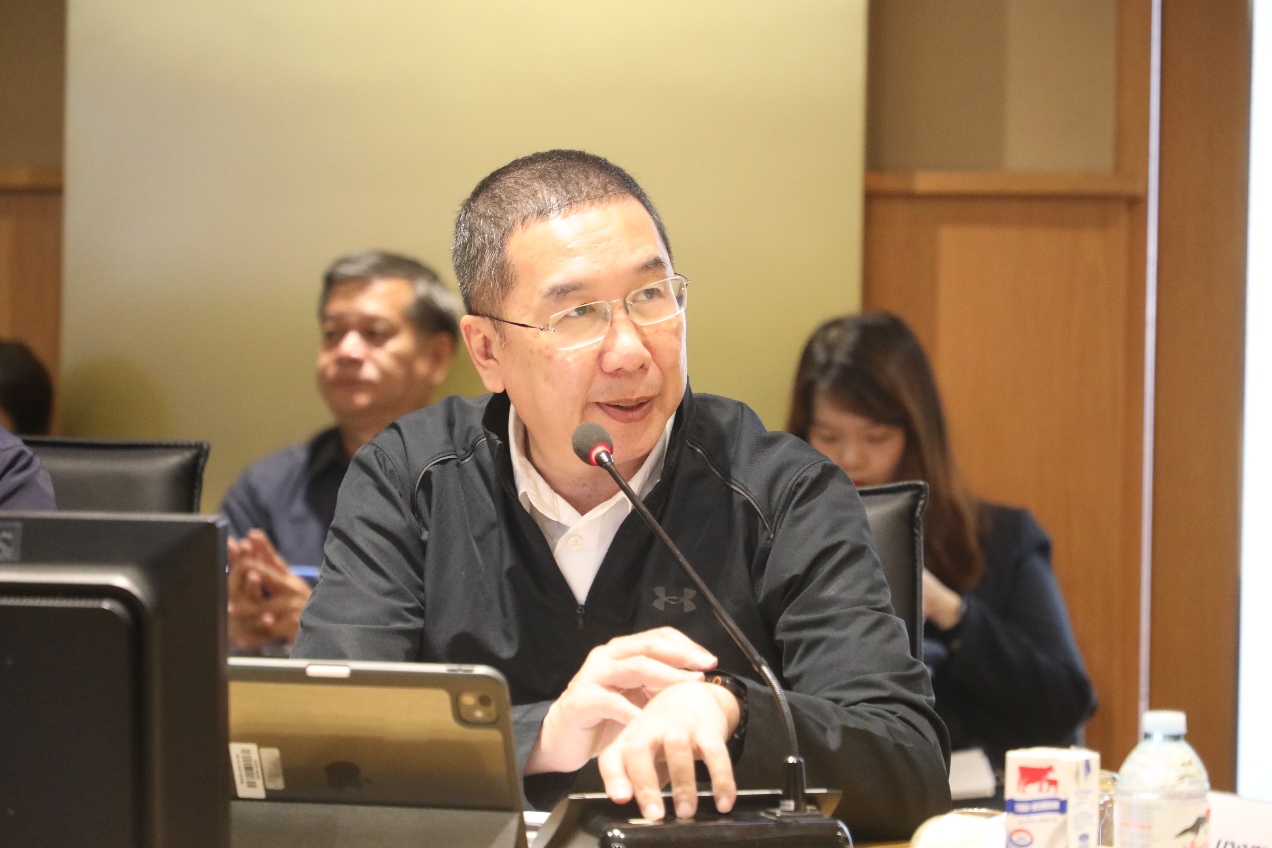 title - ส.ป.ก. เข้าร่วมประชุม หารือแนวทางการรับมือผลกระทบจากสถานการณ์การสู้รบในภูมิภาคตะวันออกกลาง ครั้งที่ 2/2569